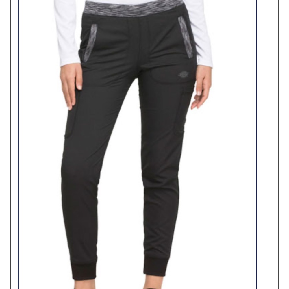 Black Jogger Scrub Pants